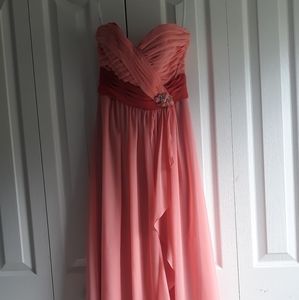 Size 0 Peach colored sleeve dress